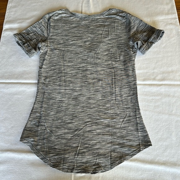Lululemon Love Tee 4 Color Space Dye White Black Grey - Picture 5 of 9